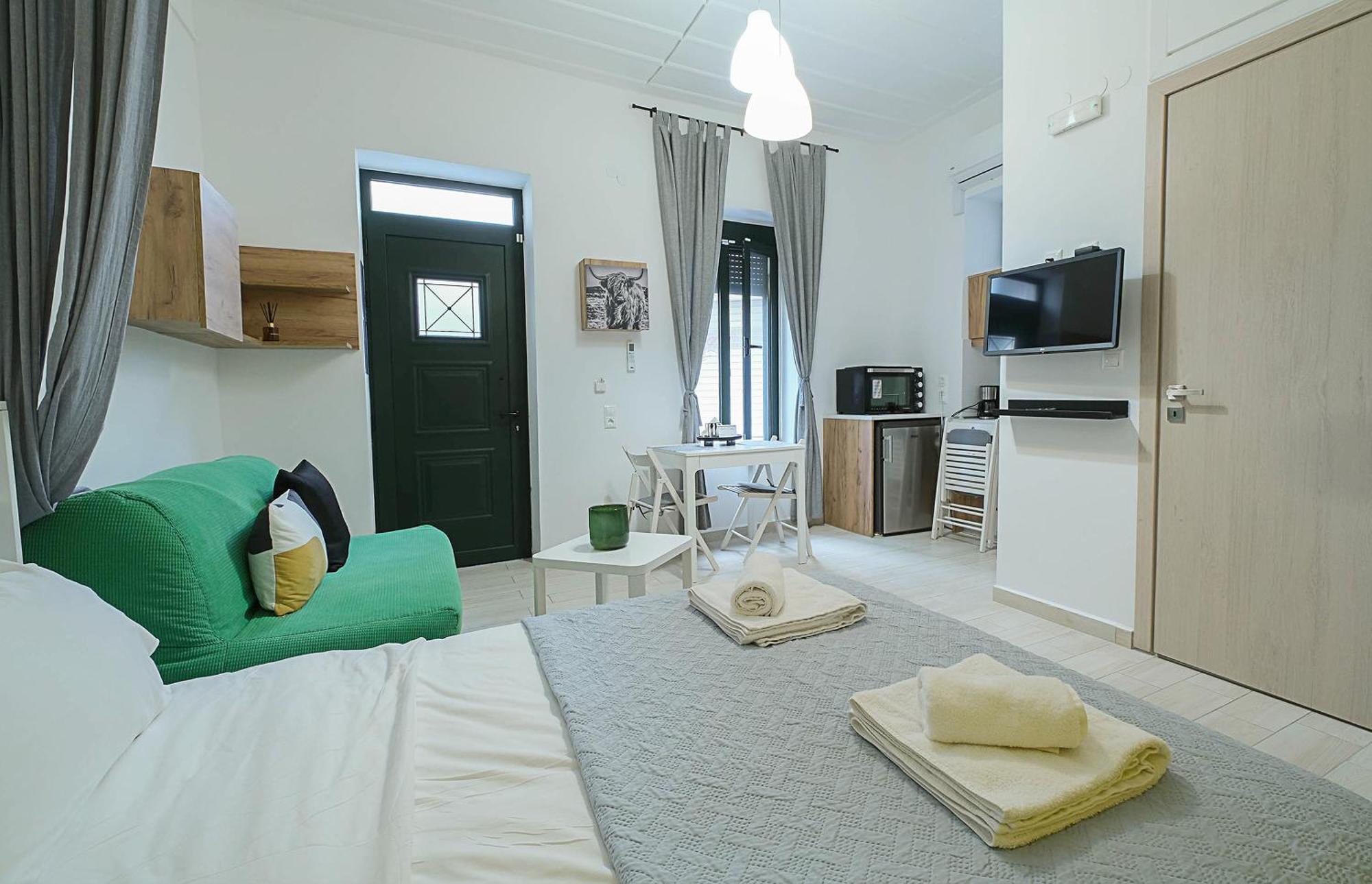 Irene Apartment & Irene Studio - City Center Heraklion Exteriör bild