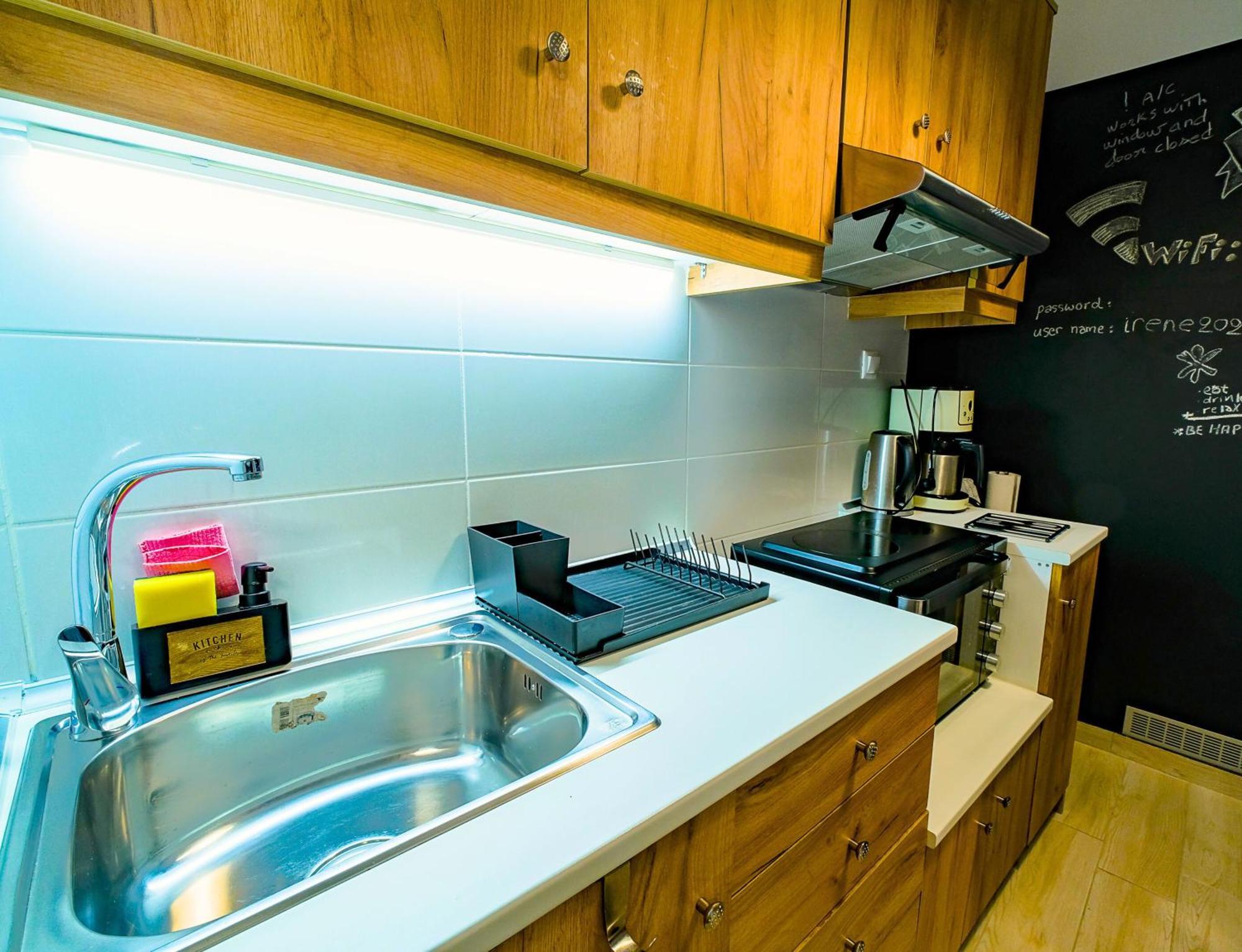 Irene Apartment & Irene Studio - City Center Heraklion Exteriör bild