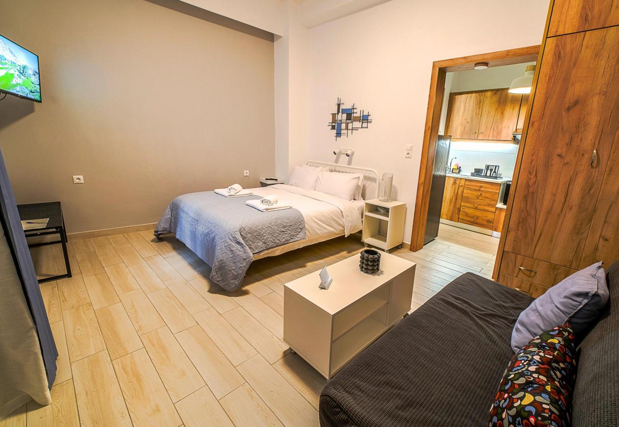 Irene Apartment & Irene Studio - City Center Heraklion Exteriör bild